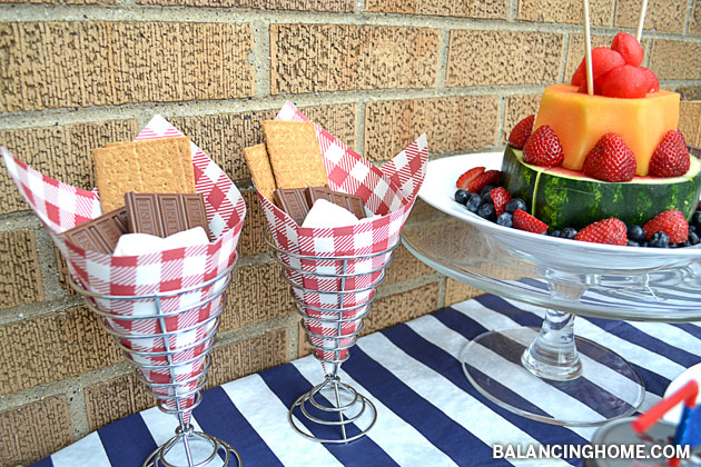Summer Fun! What a fun way to serve fruit and summer's must-have dessert--S'mores! 